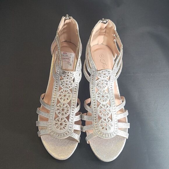 BRAND NEW FOREVER PEEP- TOE GLITTER GLADIATOR LOW WEDGE HEEL SANDALS - Picture 3 of 16